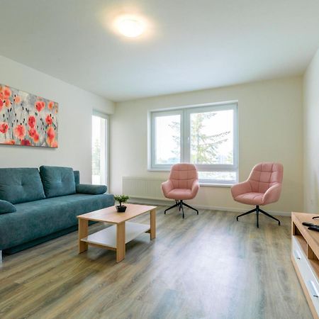 Apartmany Zlatovska Trenčín Екстериор снимка