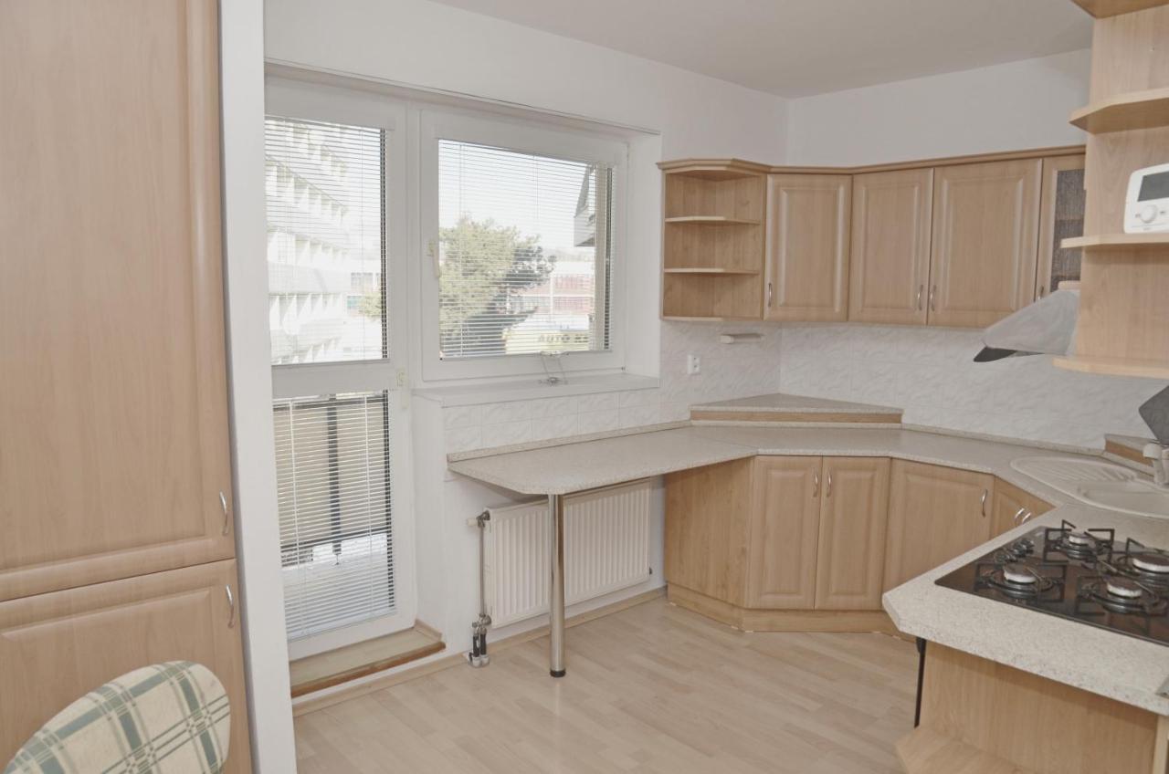 Apartmany Zlatovska Trenčín Екстериор снимка