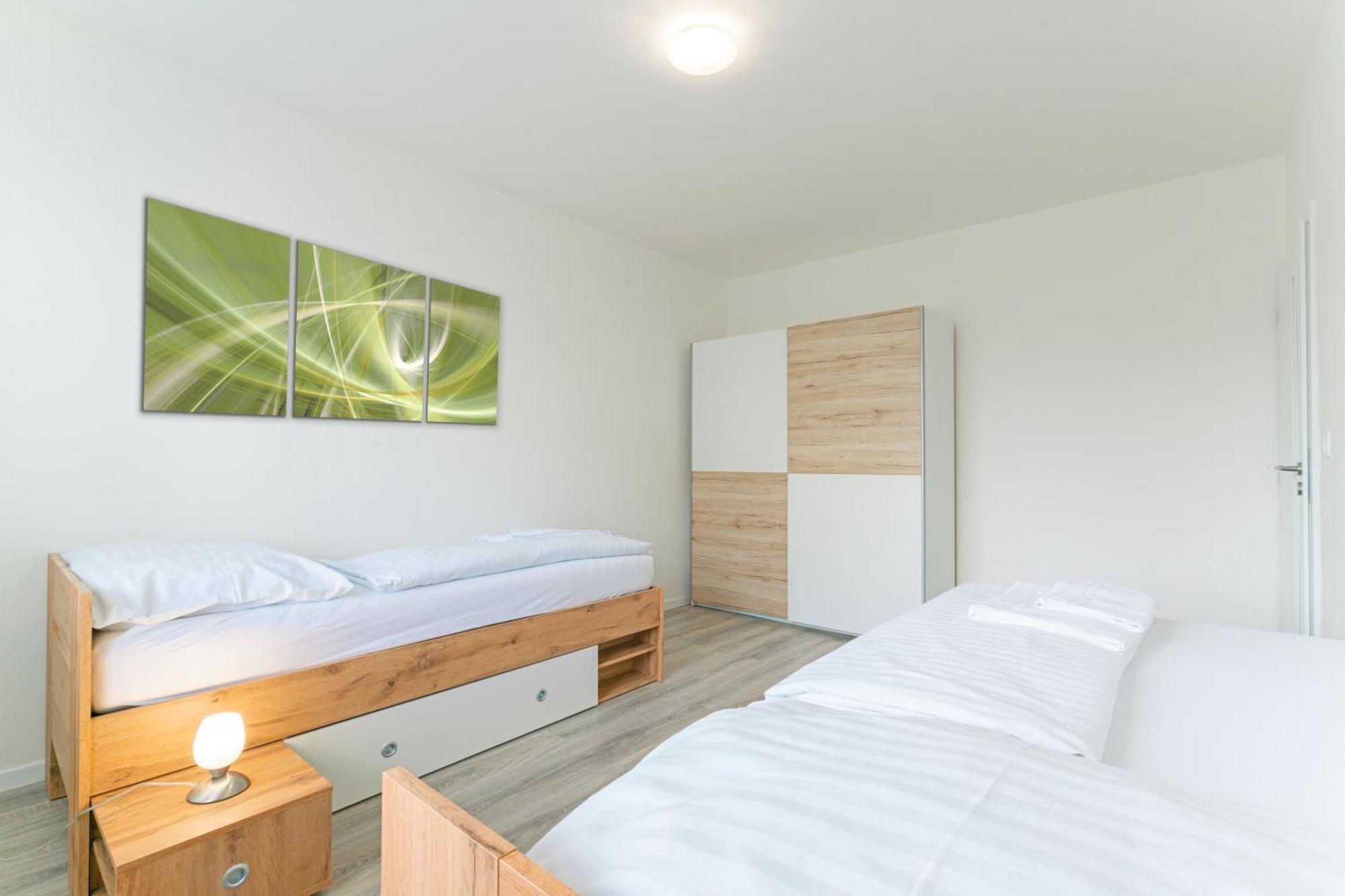 Apartmany Zlatovska Trenčín Екстериор снимка