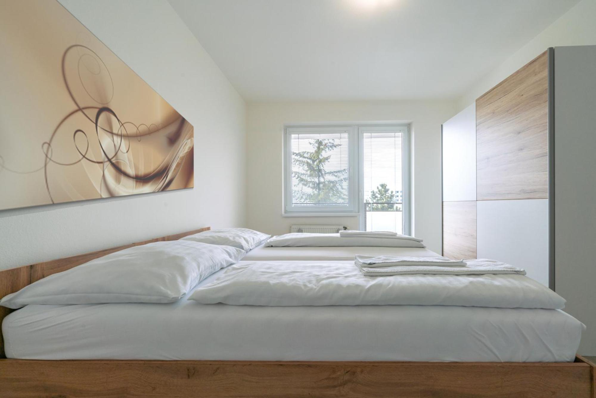 Apartmany Zlatovska Trenčín Екстериор снимка